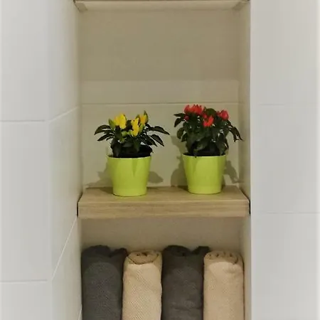 Yvisa Apartment